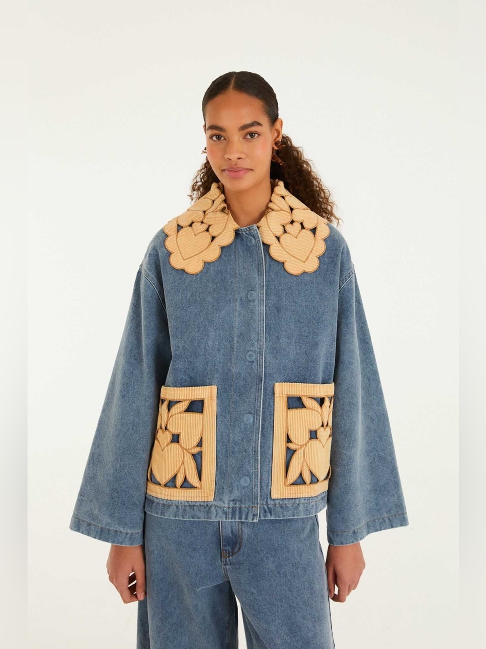 🆕 Farm Rio Denim Richelieu Barn Jacket - size S